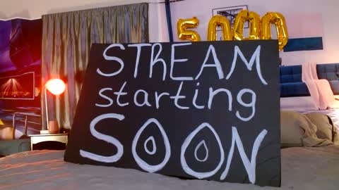 Snapshot of niceandsavvy chatting on 5, 10, 2025 NICE AND SAVVY online show from 5, 10, 2025