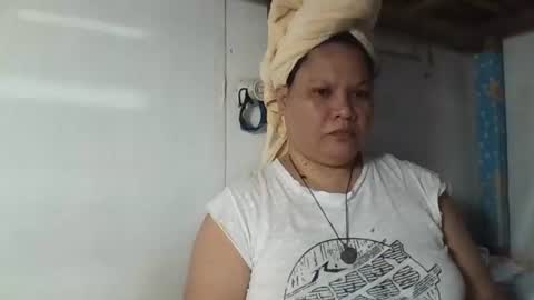 Snapshot of niceasianpussy chatting on 9, 9, 2025 niceasianpussy online show from 9, 9, 2025