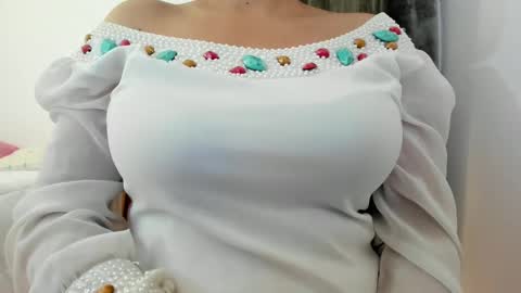 Snapshot of nicebrown chatting on 6, 3, 2025 Sfora online show from 6, 3, 2025