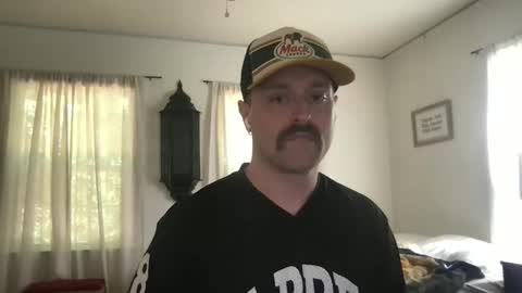 NiceButtNiceGuy online show from 1, 4, 2026