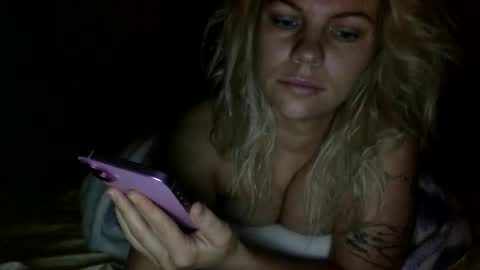 Snapshot of nicecolddrink2 chatting on 1, 1, 2025 Amber online show from 1, 1, 2025