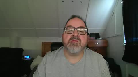 Snapshot of niceguy7208 chatting on 10, 4, 2026 niceguy7208 online show from 10, 4, 2026