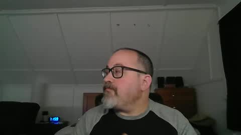 Snapshot of niceguy7208 chatting on 17, 5, 2026 niceguy7208 online show from 17, 5, 2026