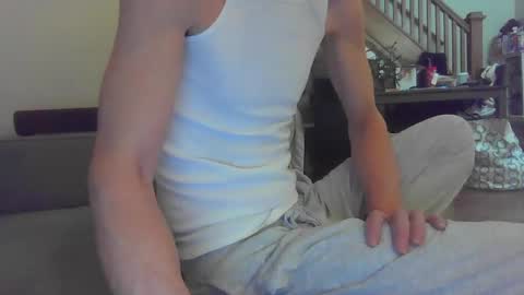 Snapshot of niceguyandrew chatting on 17, 12, 2024 Andrew online show from 17, 12, 2024