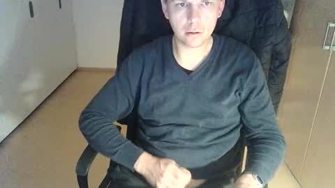 Snapshot of niceguyflo chatting on 3, 11, 2025 NiceGuyFlo online show from 3, 11, 2025