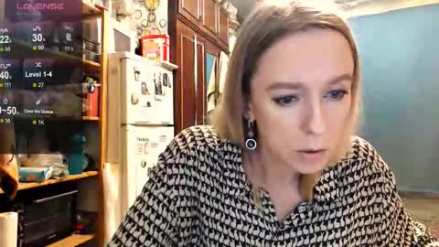 Snapshot of nicekat chatting on 24, 10, 2025 Kathrine online show from 24, 10, 2025