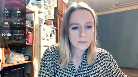 Snapshot of nicekat chatting on 11, 11, 2025 Kathrine online show from 11, 11, 2025