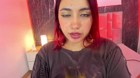 Snapshot of nicelle_carson chatting on 13, 12, 2024 Nicolle online show from 13, 12, 2024