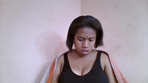Snapshot of nicelly01 chatting on 27, 6, 2026 nicelly01 online show from 27, 6, 2026