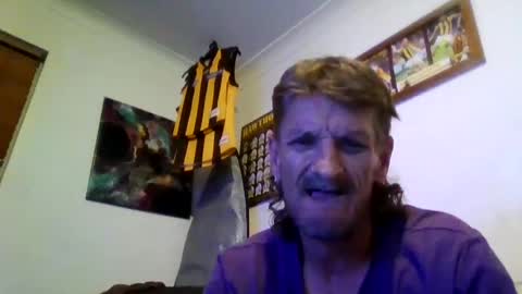 Snapshot of niceozziecockxxx chatting on 10, 1, 2025 Sexiishaine online show from 10, 1, 2025