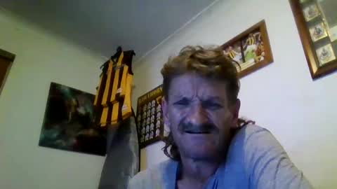 Snapshot of niceozziecockxxx chatting on 24, 1, 2025 Sexiishaine online show from 24, 1, 2025