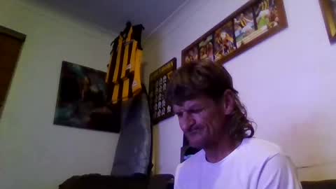 Snapshot of niceozziecockxxx chatting on 9, 2, 2025 Sexiishaine online show from 9, 2, 2025