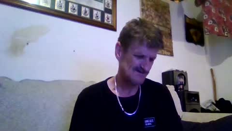 Snapshot of niceozziecockxxx chatting on 29, 9, 2025 Sexiishaine online show from 29, 9, 2025