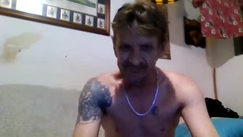 Snapshot of niceozziecockxxx chatting on 14, 11, 2025 Sexiishaine online show from 14, 11, 2025