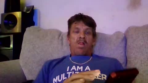 Snapshot of niceozziecockxxx chatting on 4, 12, 2025 Sexiishaine online show from 4, 12, 2025