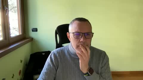 Snapshot of niceshy_71 chatting on 28, 3, 2026 Andrew online show from 28, 3, 2026