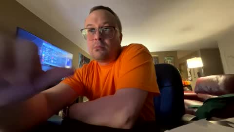 nicesmile2082 online show from 12, 3, 2025