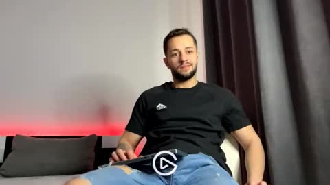 Snapshot of nicholassx chatting on 1, 3, 2025 Nicholassx online show from 1, 3, 2025