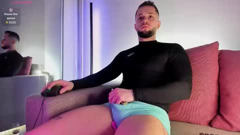 Nicholassx online show from 7, 1, 2026