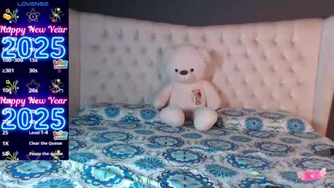 Snapshot of nichole_bree chatting on 3, 1, 2025 Nichole online show from 3, 1, 2025