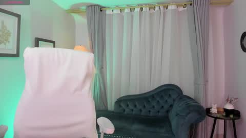 Snapshot of nichole_bree chatting on 31, 1, 2025 Nichole online show from 31, 1, 2025