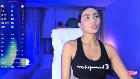 Snapshot of nichole_bree chatting on 20, 2, 2025 Nichole online show from 20, 2, 2025