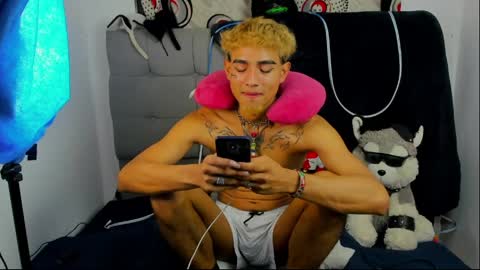 nick_acosta online show from 13, 5, 2026