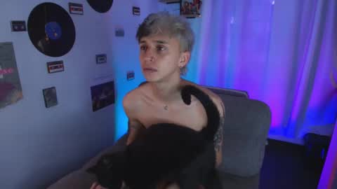 Snapshot of nick_bangover chatting on 19, 12, 2025 Nico online show from 19, 12, 2025