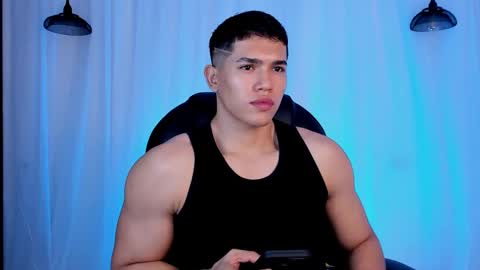 nick fenix online show from 19, 4, 2026