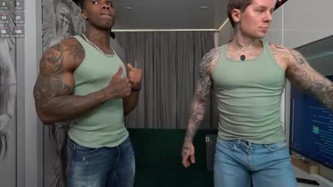 nick_howlenxx online show from 11, 5, 2026