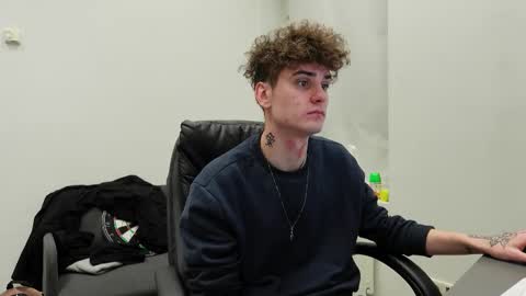 NICK PHILLIP online show from 22, 11, 2025