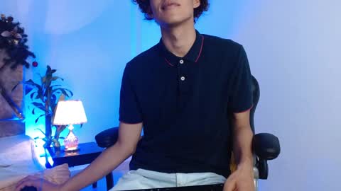 Nickolas Muoz online show from 14, 12, 2024