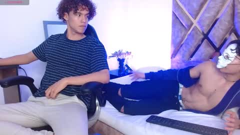 Nickolas Muoz online show from 9, 3, 2025