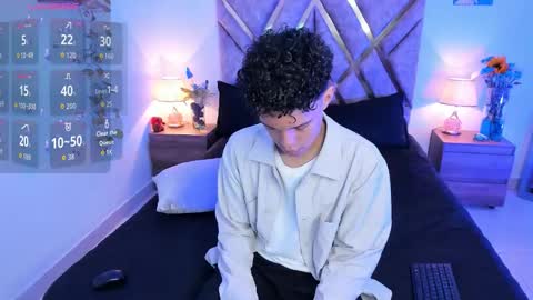 Nickolas Muoz online show from 25, 9, 2025