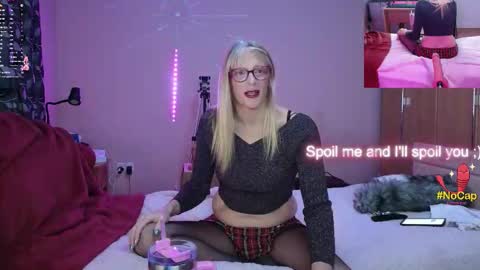 Snapshot of nicktu52 chatting on 1, 2, 2026 nicktuuk online show from 1, 2, 2026