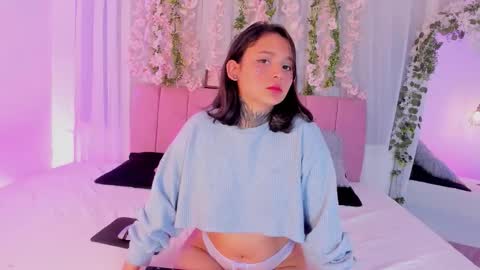 Snapshot of nicky_bonny18 chatting on 14, 1, 2026 nicky_bonny18 online show from 14, 1, 2026