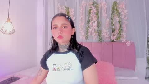 Snapshot of nicky_bonny18 chatting on 4, 2, 2026 nicky_bonny18 online show from 4, 2, 2026