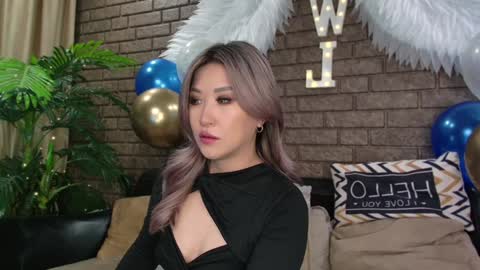 Snapshot of nicky_owl chatting on 4, 12, 2024 Today is my 41st birthday  And in 2 hours Im waiting for you on the stream Stock up on tokens and a good mood Nicky online show from 4, 12, 2024