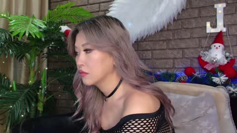 Snapshot of nicky_owl chatting on 6, 1, 2025 Today is my 41st birthday  And in 2 hours Im waiting for you on the stream Stock up on tokens and a good mood Nicky online show from 6, 1, 2025