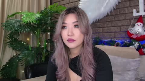Snapshot of nicky_owl chatting on 14, 1, 2025 Today is my 41st birthday  And in 2 hours Im waiting for you on the stream Stock up on tokens and a good mood Nicky online show from 14, 1, 2025
