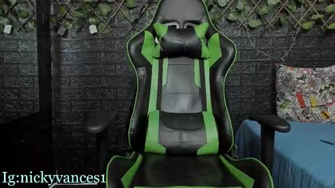 nicky online show from 23, 10, 2025