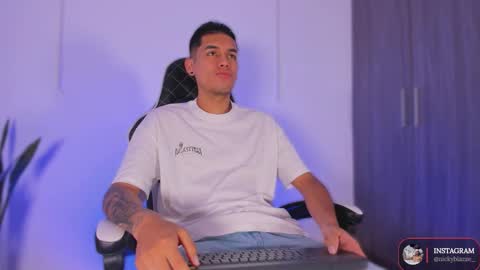 Nicky  online show from 20, 10, 2025