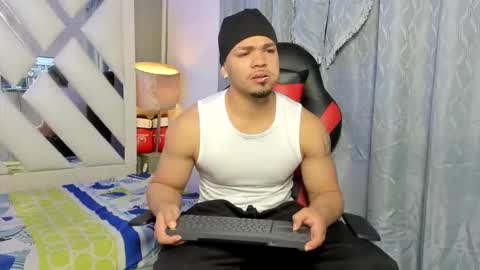 Snapshot of nico_blaze7 chatting on 6, 2, 2026 nico_blaze7 online show from 6, 2, 2026