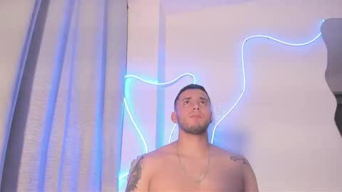 Nicolas online show from 3, 2, 2026