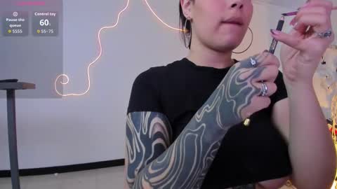 Snapshot of nicoblacke chatting on 3, 10, 2025 Nico Blacke     online show from 3, 10, 2025