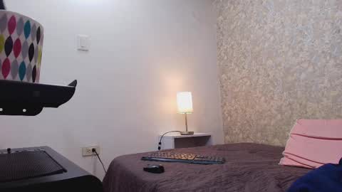 Nicol online show from 9, 9, 2025