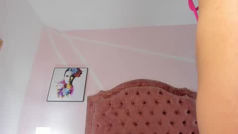 Snapshot of nicol_giraldo chatting on 12, 3, 2025 Nicol online show from 12, 3, 2025