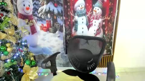 Nicol sanchez online show from 30, 11, 2025