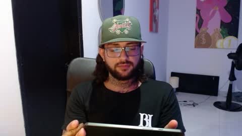 Snapshot of nicolas_torres99 chatting on 15, 12, 2024 nicolas online show from 15, 12, 2024