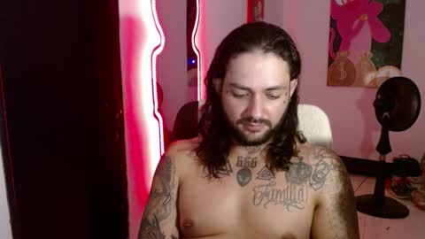 Snapshot of nicolas_torres99 chatting on 30, 12, 2024 nicolas online show from 30, 12, 2024